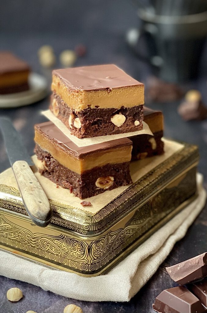 Haselnuss-Brownies mit gebackenem Karamell - Von Januar bis Dezember